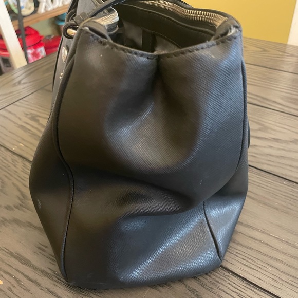 Coach Black Bag Grey Inside - Picture 5 of 14